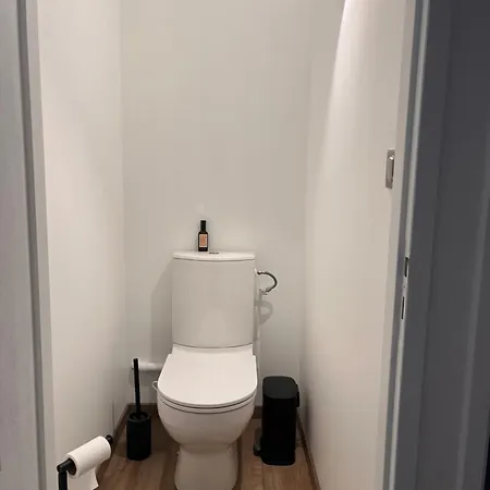Maison Calme 10 Min Caen Proche Sites Historiques 度假居 *