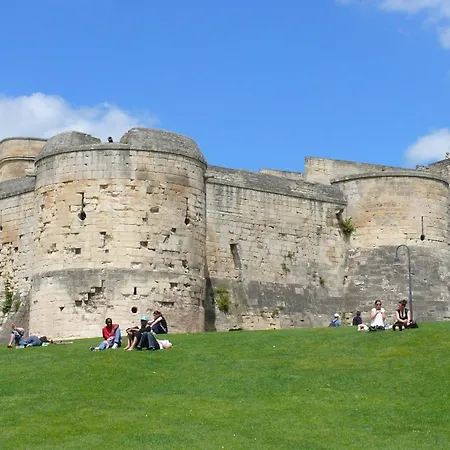 Maison Calme 10 Min Caen Proche Sites Historiques 度假居 *